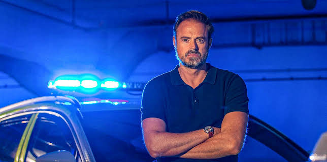 11:00 AM: Traffic Cops (S11 E2) (S11) | 5 Star | 11/24 2025