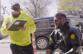 Sewer Divers: The Nose Knows