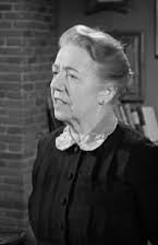 María Francés como Sra. Quimeta