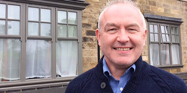 9:55 AM: Four in a Bed | More 4 | 2/21 2026