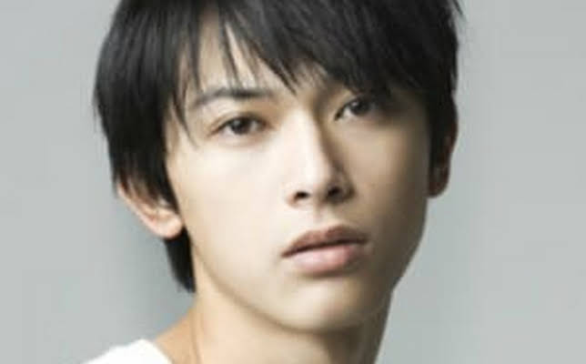 Ryo Yoshizawa