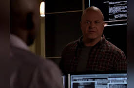 No Ordinary Family Season 1: No Ordinary Powell