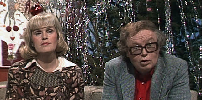 22:20: Lisenskontrolløren: Jul | NRK 1 | 11/29 2025