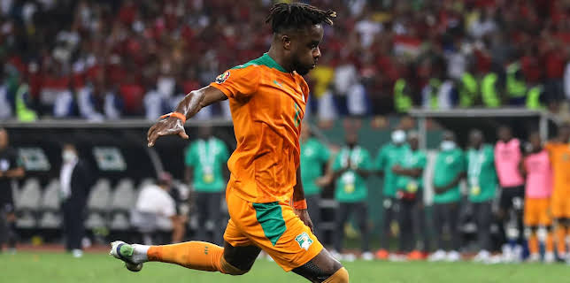 7:55 PM: Live Football: Cote d'Ivoire v... | 4 Seven | 12/28 2025