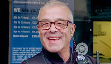 Shoplifters & Scammers: At War... (S1 E6)