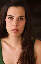 Carrie Anne Hunt som Megan Davidson