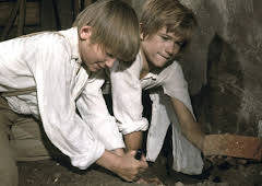 Tom Sawyers und Huckleberry Finns Abenteuer (2/4)