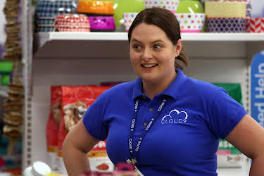 19:40: Superstore (S1 E6) (S1) | Viasat Series | 4/28 2026