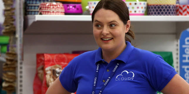 19:40: Superstore (S1 E6) (S1) | Viasat Series | 11/21 2025