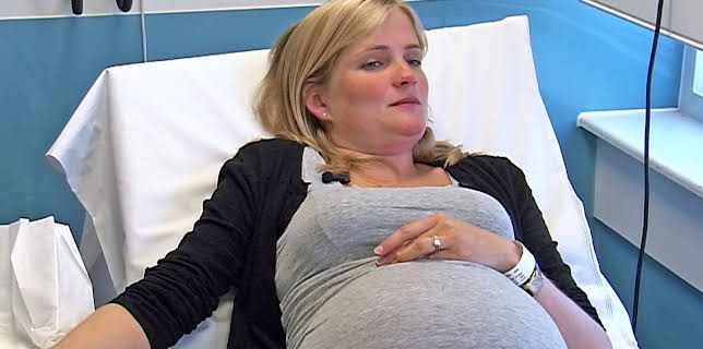 2:20 AM: 24 Hours in A&E | More 4 | 12/21 2025