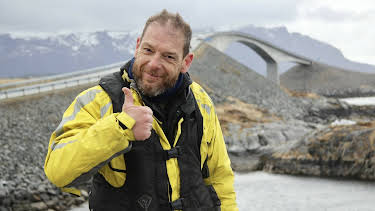 22:00: Moto Nómadas | El Garage TV | 8/21 2025