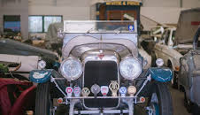 Bangers & Cash (S10 E9)