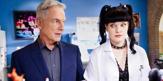 6:00 PM: NCIS (S14 E3) (S14) | 5 USA | 11/4 2025