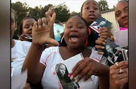 My Super Sweet 16 Season 1: You Are Cordially Invited to Carlysia's Sweet 16