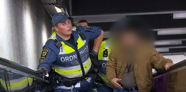 23:45: T-banen Stockholm (S9 E3) (S9) | MAX | 1/27 2026