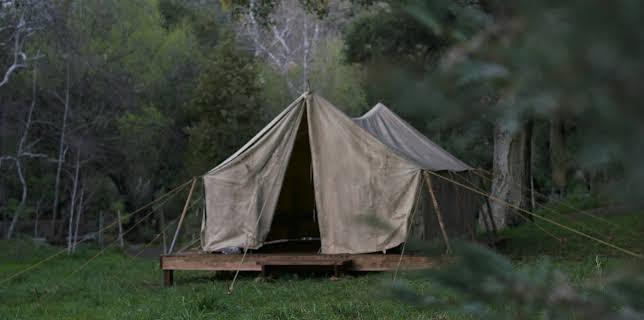 03:50: Forbrytelsene som rystet USA (S7 E1) (S7) | FEM | 2/7 2026