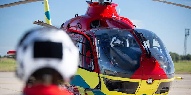 2:20 AM: Emergency Helicopter Medics | More 4 | 12/5 2025