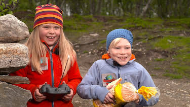 18:05: Planetpatruljen: Mate fugler med loff | NRK Tegnspraak | 5/1 2026