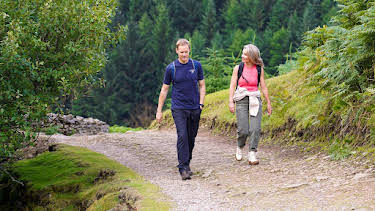 3:00 AM: Yorkshire Great and Small with Dan and Helen | 5 Select | 6/16 2026
