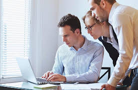 Building Great Sentences: Exploring the Writer's Craft: The Rhythm of Threes