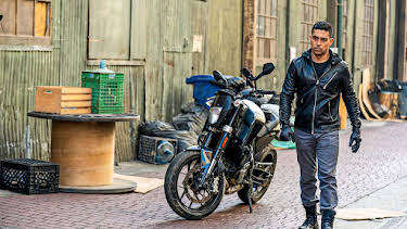 8:00 PM: NCIS (S17 E10) (S17) | 5 USA | 12/10 2025