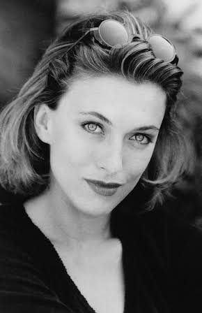 Natacha Lindinger as 