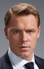 Diego Klattenhoff som 