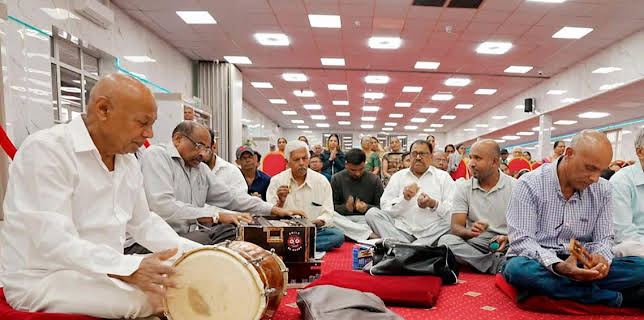 11:30 AM: Prayer and Reflection (S1) | BBC One | 12/7 2025