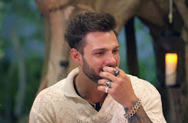 Soltero Cotizado season-1: Soltero Cotizado Programa 8