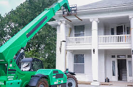 Fixer to Fabulous: Welcome Inn, Season 1: In Over Their Heads