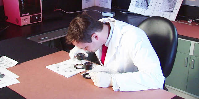 03:15: Medical Detectives - Geheimnisse der Gerichtsmedizin | VOX | 1/26 2026