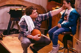 Roseanne Season 1: Nightmare on Oak Street