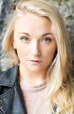 Alice May Feetham som 