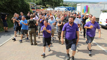 5:00 PM: DIY SOS (S31 E6) (S31) | W | 12/23 2025