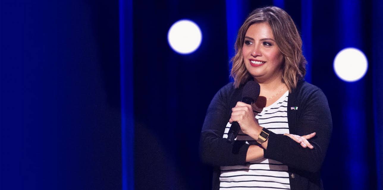 Cristela Alonzo: Lower Classy (2017)