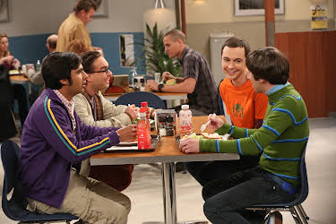 19:50: Big Bang Theory, The (S6 E22) (S6) | Kanal 9 | 9/24 2026