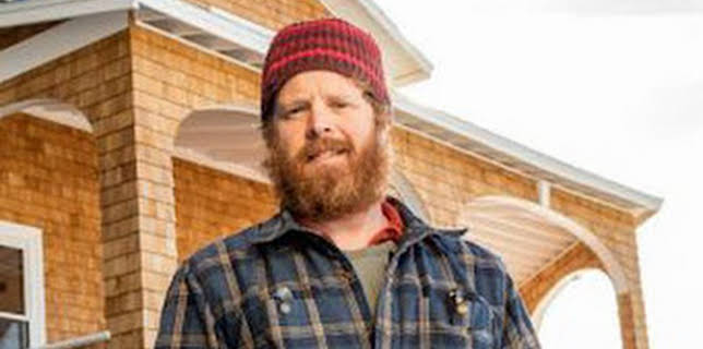 20:16: Restauradores de cabañas: Cabaña familiar digna de reyes | Discovery | 3/26 2026