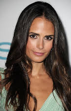 Jordana Brewster como 
