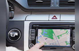 Black Holes, Tides, and Curved Spacetime: Understanding Gravity: The Falling Laboratory