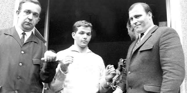 23:15: Aufgeklärt - Spektakuläre Kriminalfälle | ZDFinfo | 12/11 2025