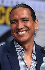 Michael Greyeyes como 