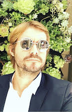 Alejandro De Grazia som Producer