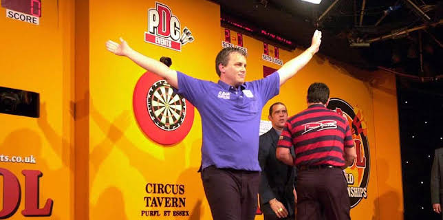 11:15 PM: Darts Gold: Priestley v Deller | Sky Sports F1 | 12/18 2025