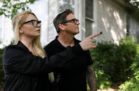 It Feels Evil, Season 1: Dead on the Floor