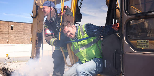 19:00: Chicago Fire (S11 E2) (S11) | Viasat Series | 2/13 2026