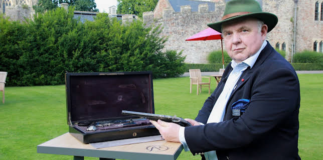 12:00 PM: Antiques Roadshow (S44 E17) (S44) | Yesterday | 1/29 2026