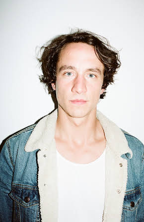 Laurence Rupp as 