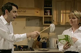 The Thin Blue Line, Season 1: Yuletide Spirit