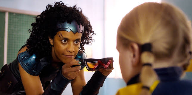 18:40: Superheltskolen: Lykkebriller | NRK Super | 11/22 2025