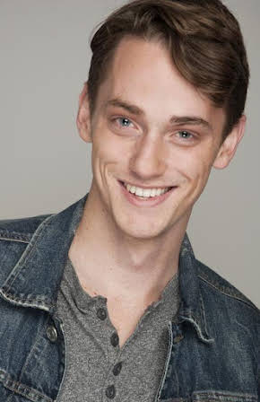 Michael Thomas Grant as 